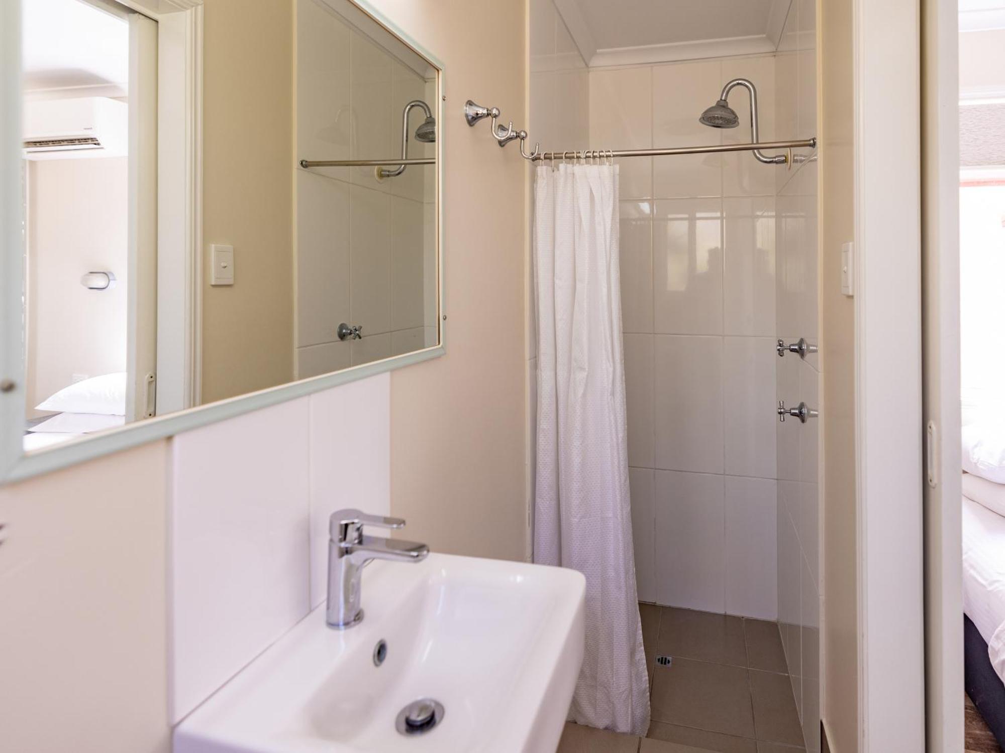 Kinka Nrma Capricorn Yeppoon Holiday Park חדר תמונה