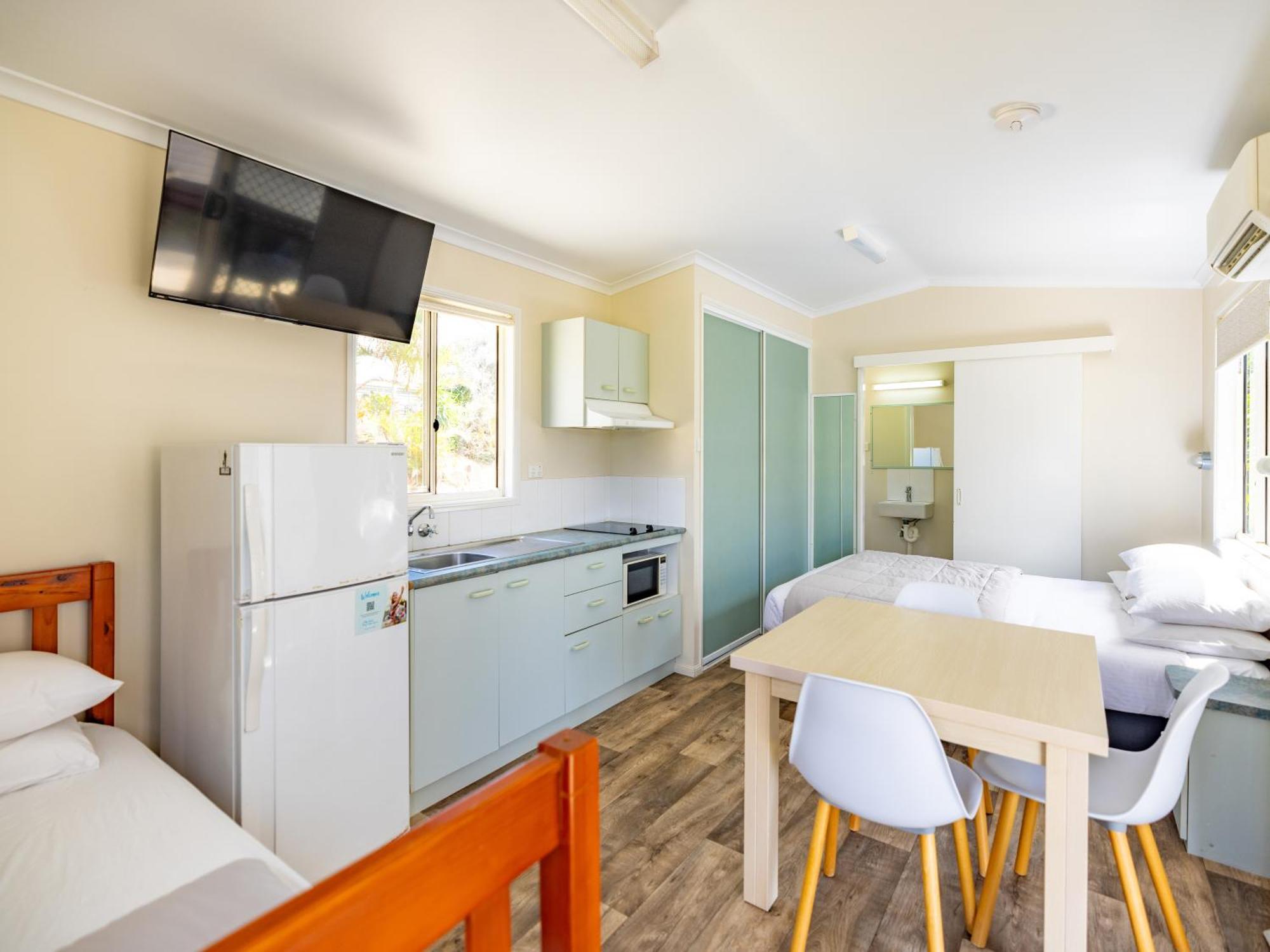Kinka Nrma Capricorn Yeppoon Holiday Park חדר תמונה